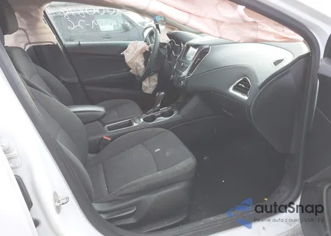 2018 Chevrolet Cruze Lt Auto z USA, uszkodzony, nr VIN 1G1BE5SM5J7202650